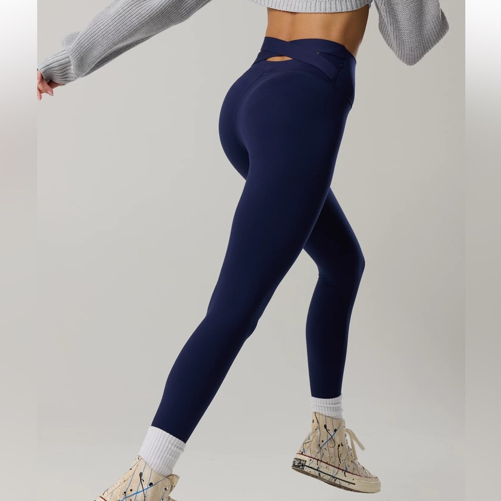 Aerie OFFLINE Cross Back Legging